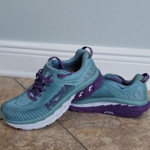 Hoka Womens Running Shoes Arahi 2